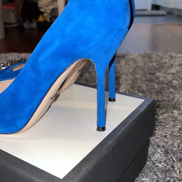 NEW Gucci Dionysus Heels - Picture 4 of 4